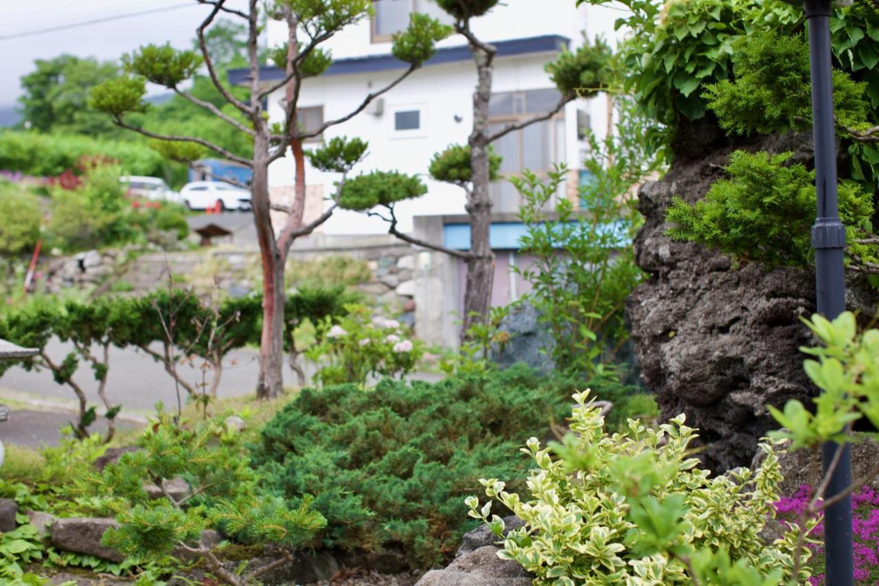Вилла Hdo Furano Garden House Экстерьер фото